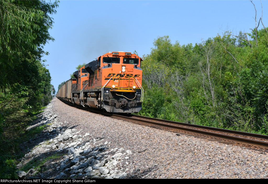 BNSF 8773